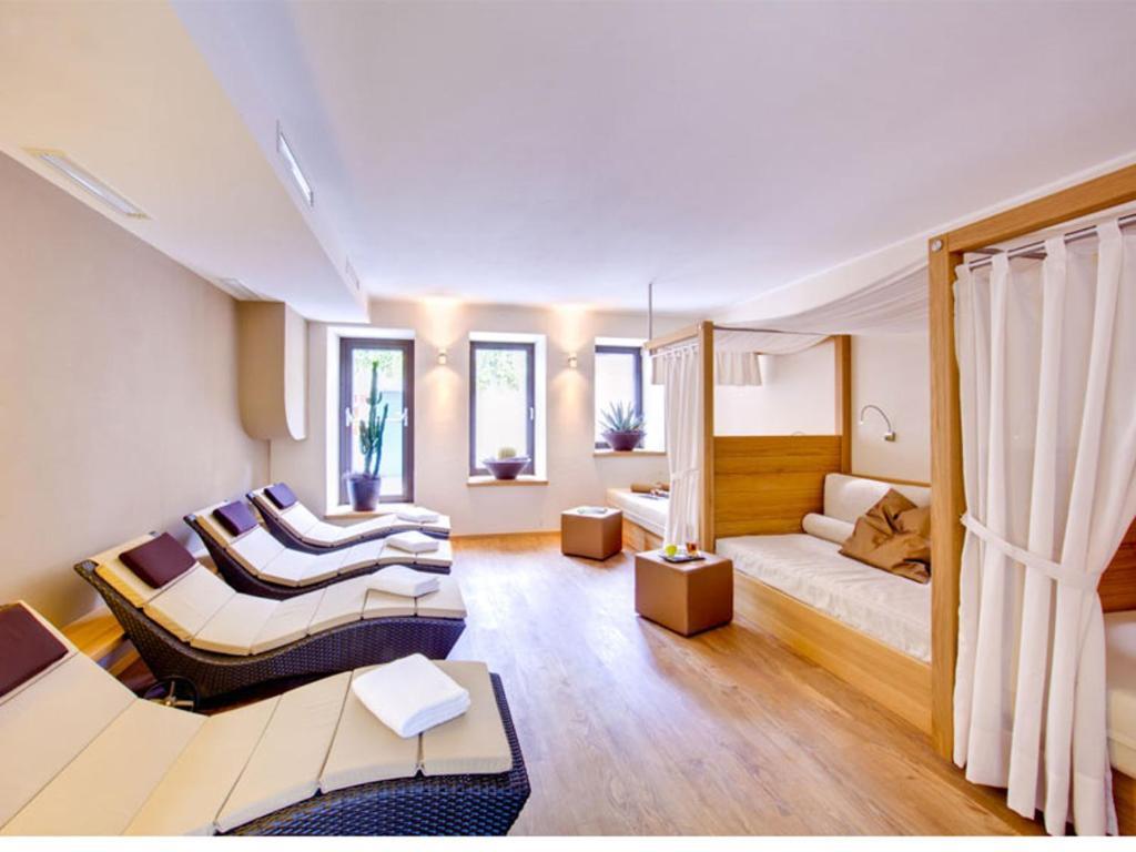 Aparthotel Gartenresidence Zea Curtis Meran